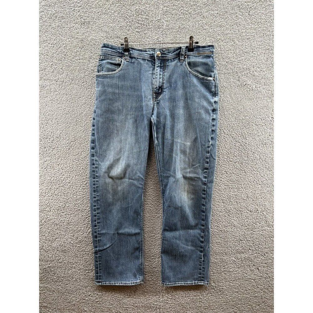 Marmot Jeans Mens Size 34 Blue Straight Leg Pants Medium Wash